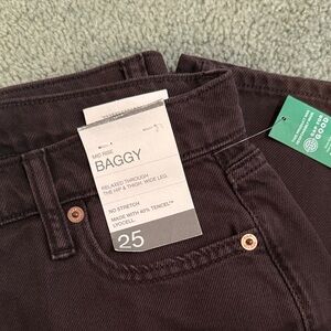 GAP Mid-Rise Baggy Jeans - Dark Brown